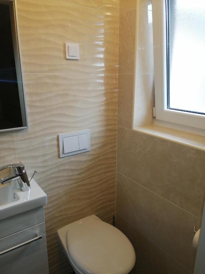 Apartments Jasna ราบ ภายนอก รูปภาพ