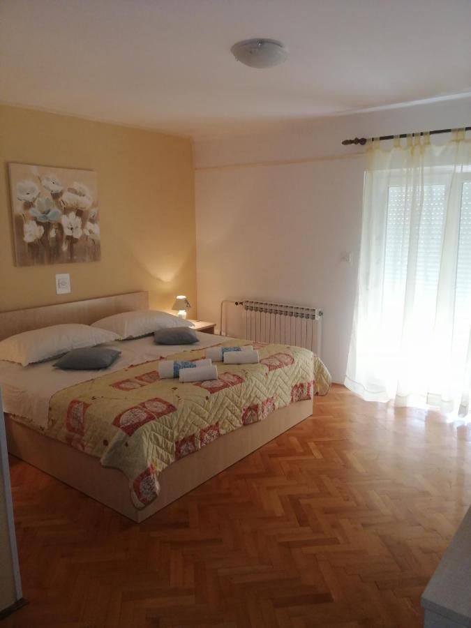 Apartments Jasna ราบ ภายนอก รูปภาพ