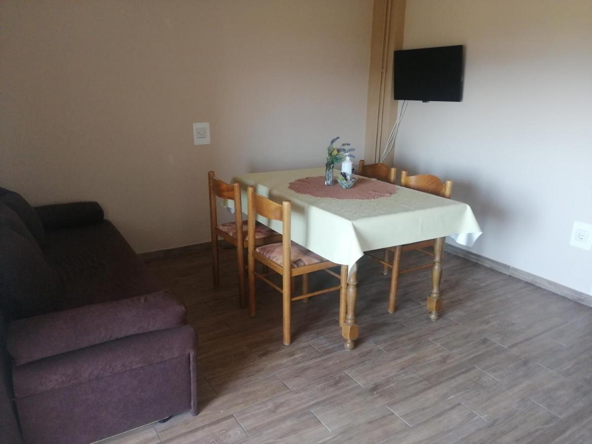 Apartments Jasna ราบ ภายนอก รูปภาพ