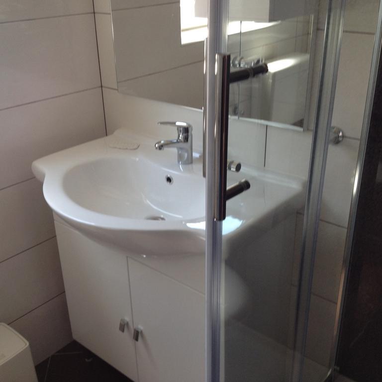 Apartments Jasna ราบ ภายนอก รูปภาพ